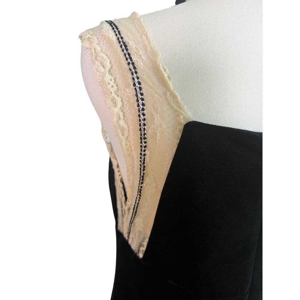 ASO Outer Banks Wardrobe Julia Allert Black Velvet Lace Dress Medium Avant Garde - Picture 7 of 14